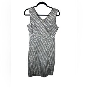 GAP SLEEVELESS VEE NECK
DRESS SIZE 6 FLORAL GEOMETRIC PATTERN